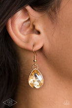 Load image into Gallery viewer, Show-Stopping Shimmer - Gold - Paparazzi