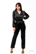 Load image into Gallery viewer, Persuasive - 2021 Zi Collection - Paparazzi - Dtye Embellishing Boutique