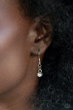 Load image into Gallery viewer, Posh Party Avenue - Multi - Paparazzi - Dtye Embellishing Boutique