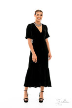 Load image into Gallery viewer, Undeniable - 2022 Zi Collection - Paparazzi