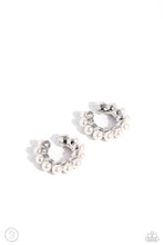 Load image into Gallery viewer, Popular Pearls - White - Paparazzi