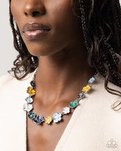Load image into Gallery viewer, Complete the Look - French Florals - Paparazzi
