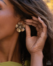 Load image into Gallery viewer, Blossoming Backdrop - Clip On - Paparazzi