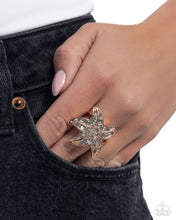 Load image into Gallery viewer, Starfish Scope - Rose Gold - Paparazzi