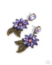 Load image into Gallery viewer, Momentous Majesty - Brass Earring