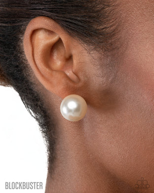 Preppy Princess - Pearl Post Earring