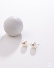 Load image into Gallery viewer, Preppy Princess - Pearl Post Earring