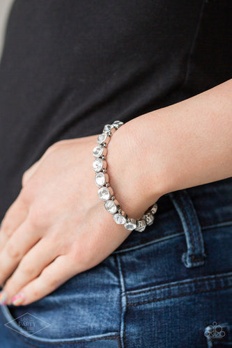 Sugar-Coated Sparkle - White - Paparazzi - Dtye Embellishing Boutique