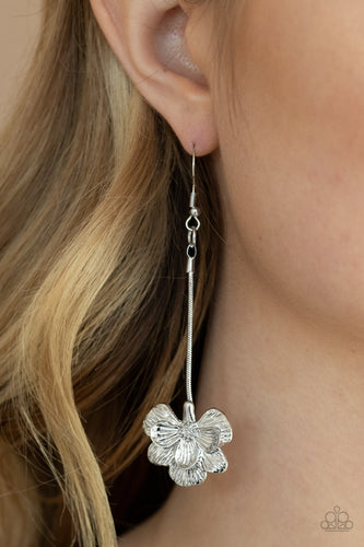 Opulently Orchid - Silver - Paparazzi - Dtye Embellishing Boutique
