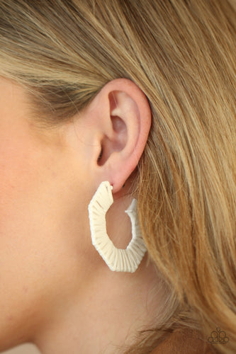 Fabulously Fiesta - White - Paparazzi - Dtye Embellishing Boutique
