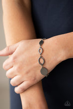 Load image into Gallery viewer, OVAL and Out - Black - Paparazzi - Dtye Embellishing Boutique