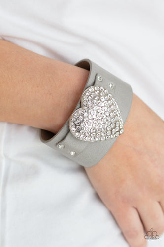 Flauntable Flirt - Silver - Paparazzi - Dtye Embellishing Boutique