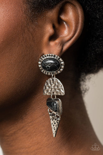 Earthy Extravagance - Black - Paparazzi - Dtye Embellishing Boutique