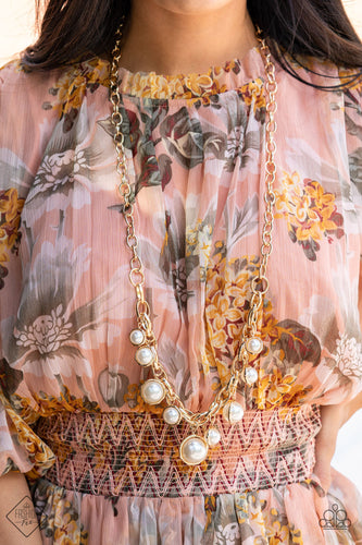 Revolving Refinement - Gold - Paparazzi - Dtye Embellishing Boutique