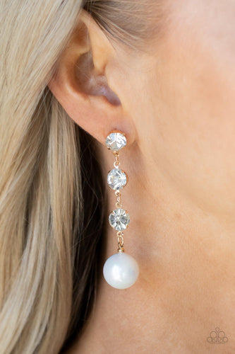 Yacht Scene - Gold - Paparazzi - Dtye Embellishing Boutique