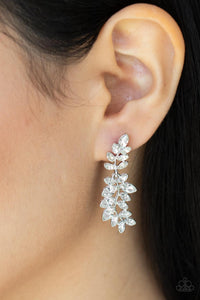 Frond Fairytale - White - Paparazzi - Dtye Embellishing Boutique