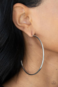 Mega Metro - Silver - Paparazzi - Dtye Embellishing Boutique