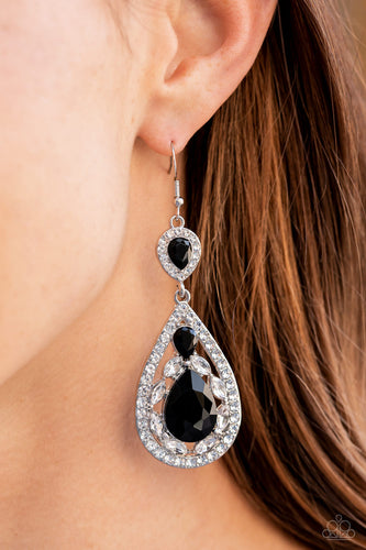Posh Pageantry - Black - Paparazzi - Dtye Embellishing Boutique