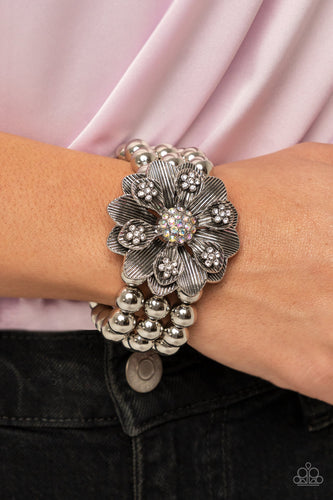 Botanical Bravado - Multi - Paparazzi - Dtye Embellishing Boutique