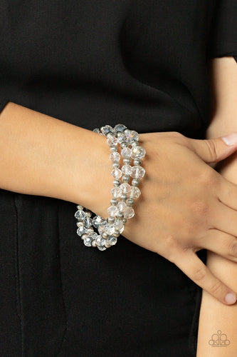 Eiffel Tower Tryst - White - Paparazzi - Dtye Embellishing Boutique