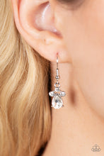 Load image into Gallery viewer, Flawlessly Famous - Red - Paparazzi - Dtye Embellishing Boutique