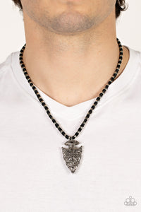 Get Your ARROWHEAD in the Game - Black - Paparazzi - Dtye Embellishing Boutique