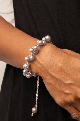 Vintage Versatility - Silver - Paparazzi - Dtye Embellishing Boutique