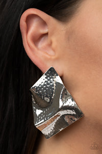 Modern Maverick - Silver - Paparazzi - Dtye Embellishing Boutique