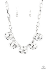 Limelight Luxury - White - Paparazzi - Dtye Embellishing Boutique