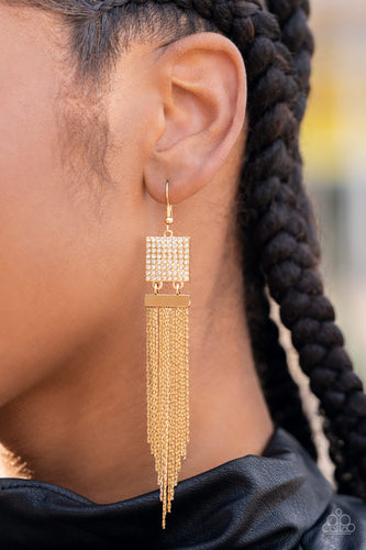 Dramatically Deco - Gold - Paparazzi - Dtye Embellishing Boutique