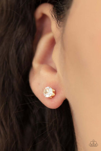 DelicatelyDainty - Gold - Paparazzi - Dtye Embellishing Boutique