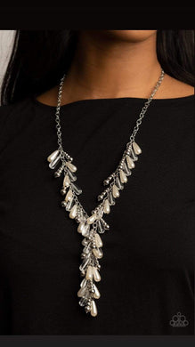 Dripping With DIVA-ttitude - White - Paparazzi Necklace