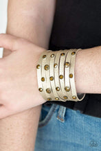 Load image into Gallery viewer, Go-Getter Glamorous - Brass - Paparazzi Bracelet