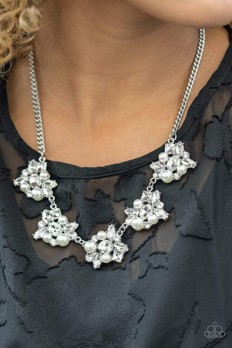 HEIRESS of Them All - White Jewelry