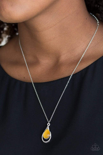 Just Drop It! - Yellow Necklace