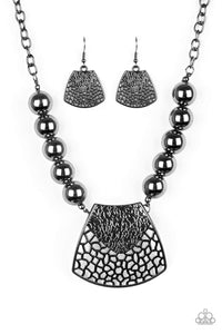 Large and In Charge - Black Necklace
