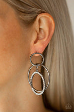 Load image into Gallery viewer, Metro Bliss - Black Earrings