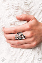 Load image into Gallery viewer, Musical Motif - Silver Ring