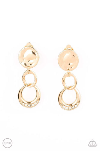 Reshaping Refinement - Gold - Paparazzi Jewelry