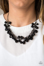 Load image into Gallery viewer, Time To RUNWAY - Black Necklace