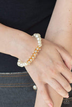 Load image into Gallery viewer, Traffic-Stopping Sparkle - Gold Bracelet